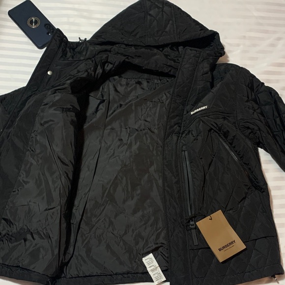 Burberry Black Hooded Quilted Jacket - Picture 3 of 4